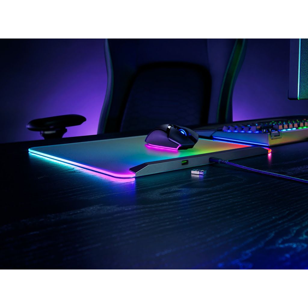 RAZER Podloga za miško Firefly V2 Pro, RGB, črna