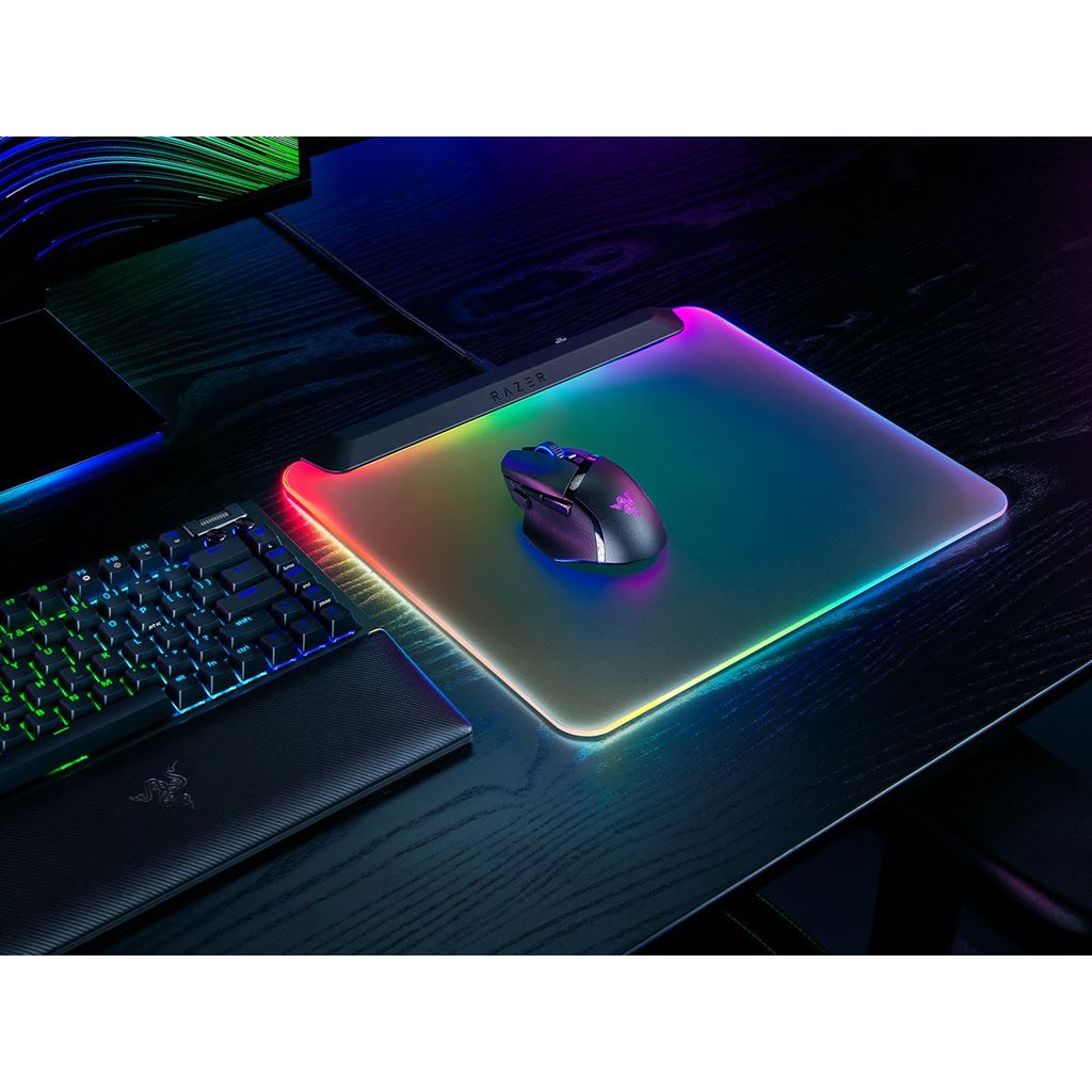 RAZER Podloga za miško Firefly V2 Pro, RGB, črna